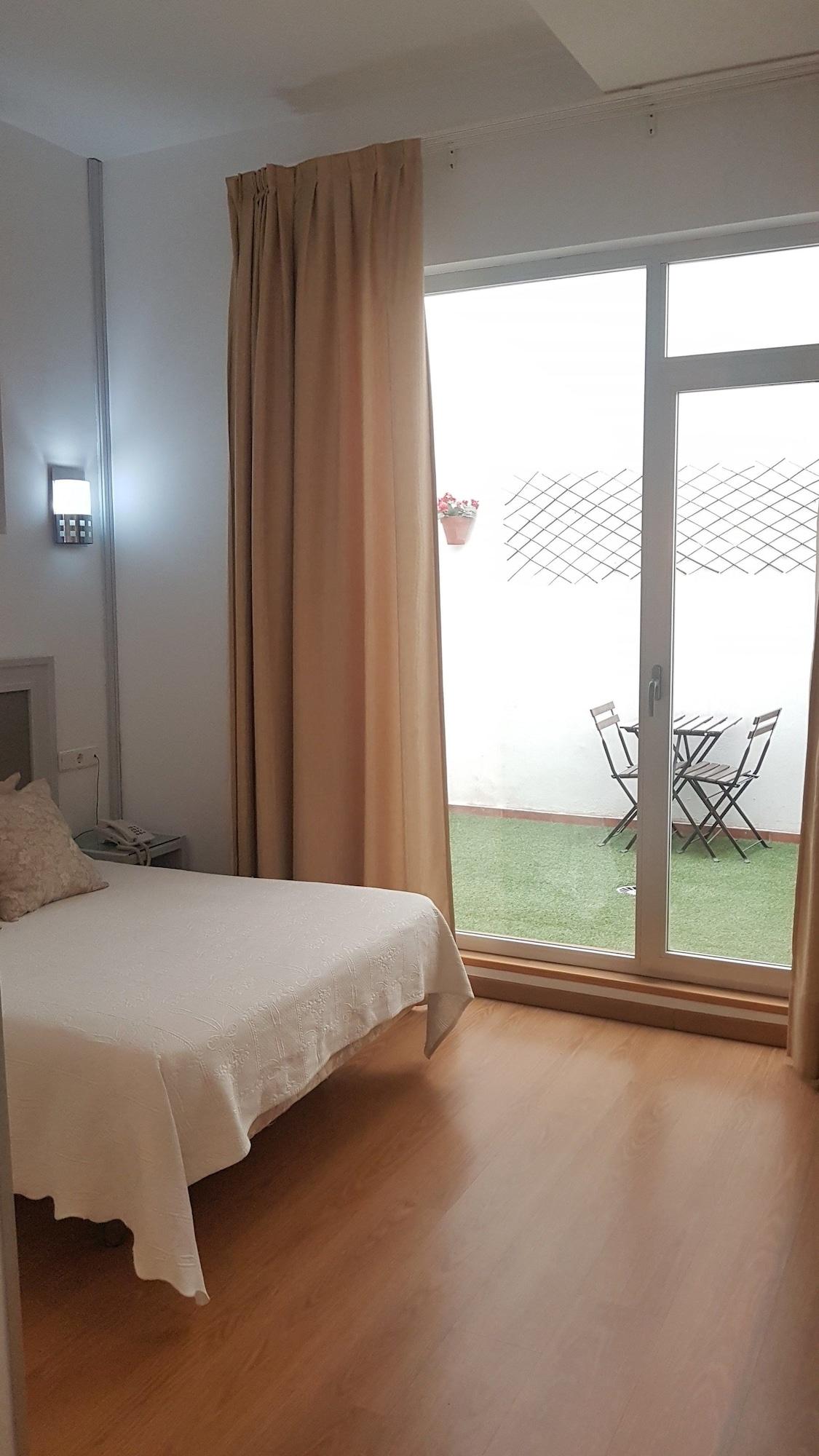 Hotel Y Dona Lola Sevilla